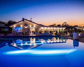 Riviera del Sole - Piraino - Pool