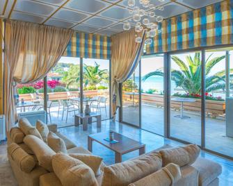 Golden Sand Hotel - Karfas