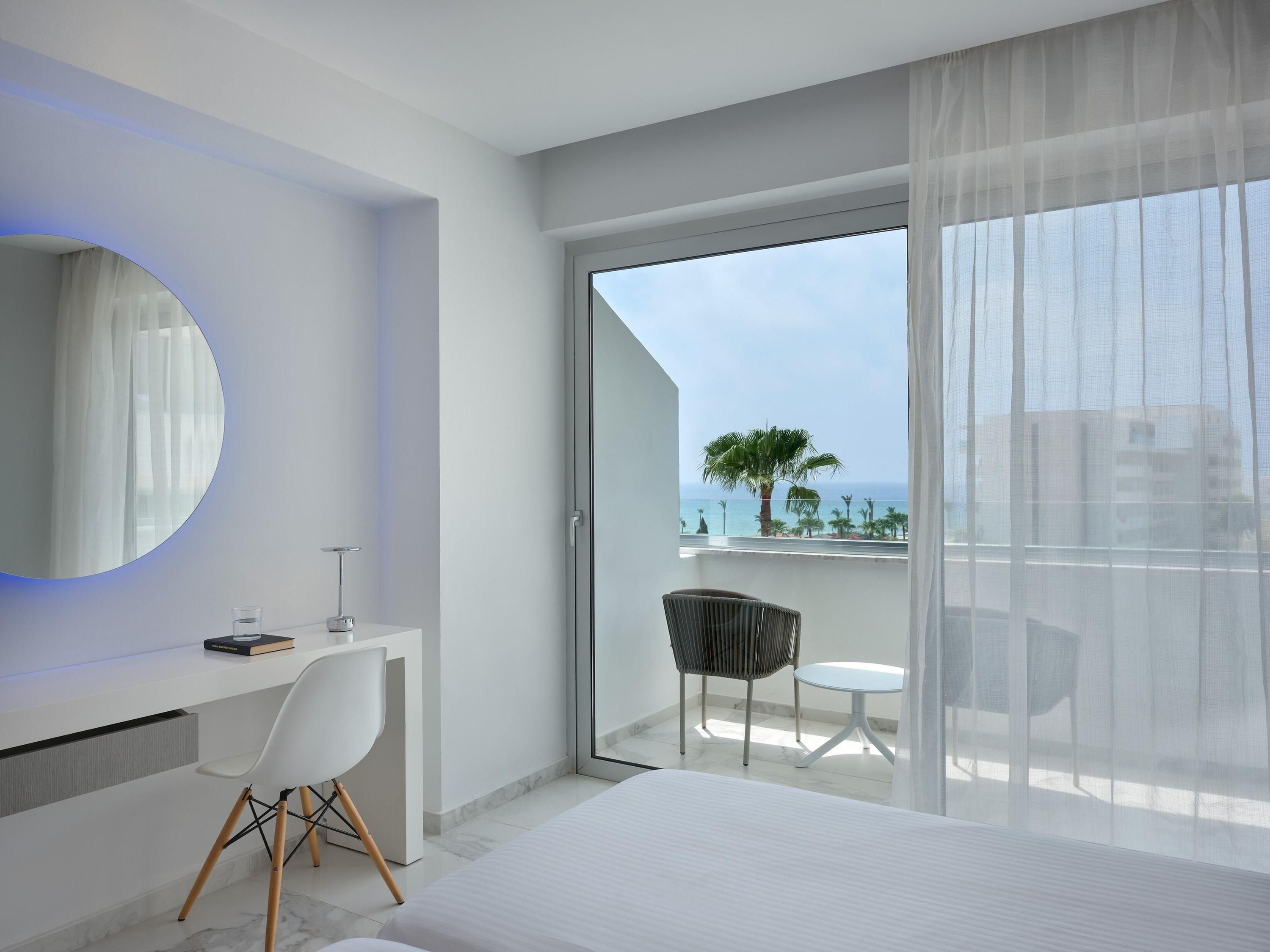 Atlantica Sancta Napa Resort - איה נאפה