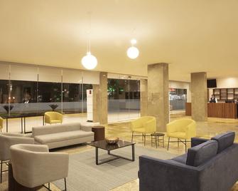 Fiesta Inn Guadalajara Poniente - Zapopan - Lobby