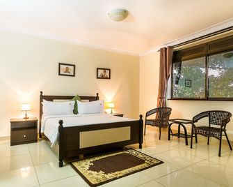 Marie's Royale Hotel - Kampala - Bedroom