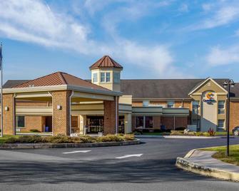Comfort Inn Lancaster at Rockvale - Lancaster - Edificio