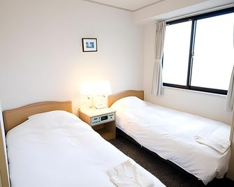 富山公園旅館 - 富山 - 臥室