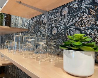 Kyriad Direct Limoges Nord - לימוז' - בר