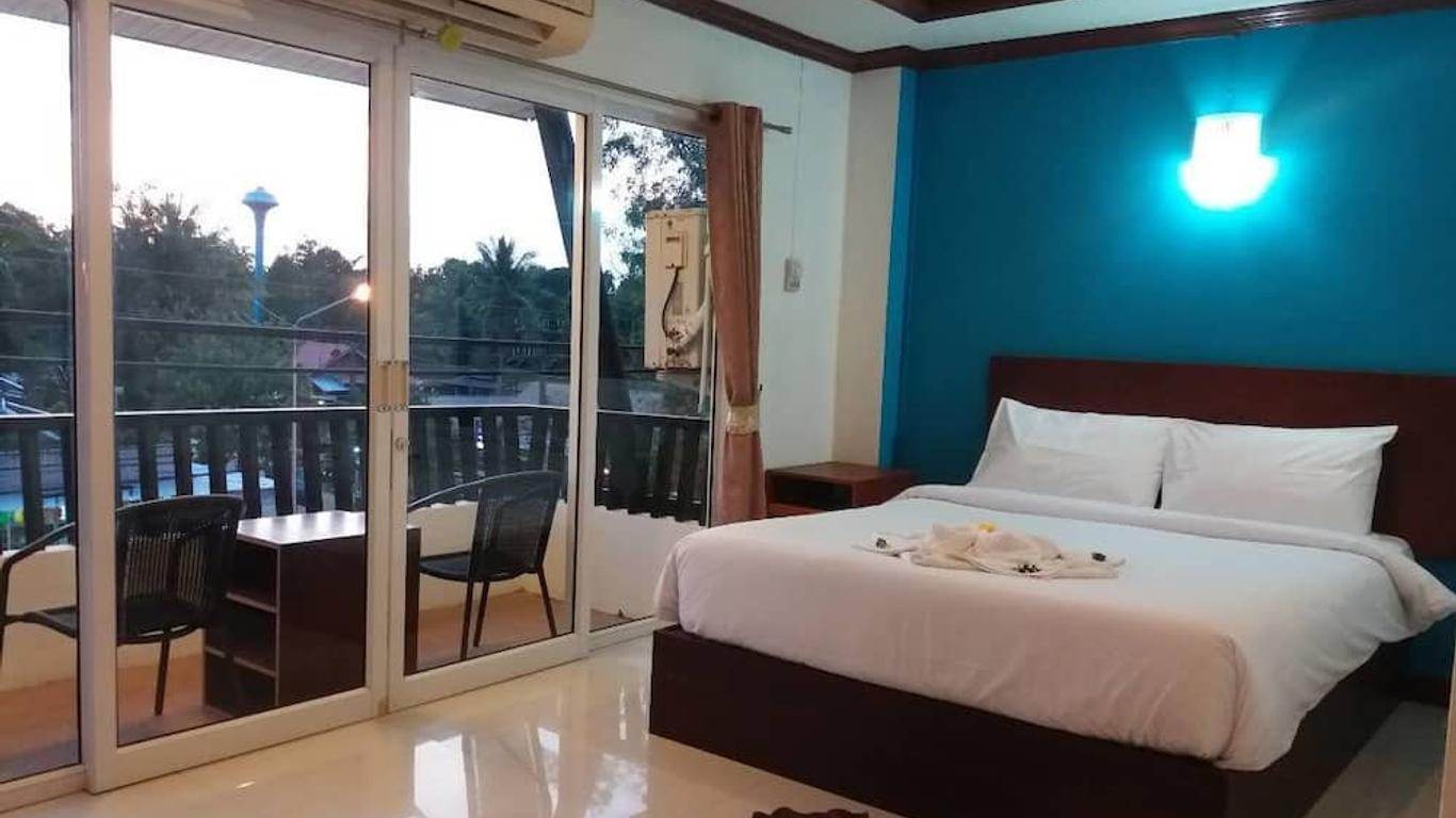 Lanta Long Beach Apartment - Hostel