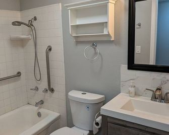 Serene home in Simi valley, CA - Simi Valley