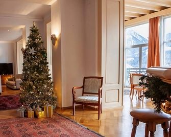 Luxury 3 Bed apartment, panoramic mountain views, 5 Spa Facilities - - Lavey-Morcles - Lobby