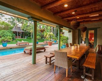 Balinese Inspired Beauty by RedAwning - Santa Barbara - Restaurant