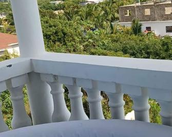 New Condo with Sea View - Île de Providenciales - Balcon