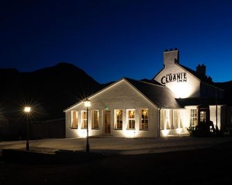 The Cluanie Inn - Fort Augustus - Gebäude