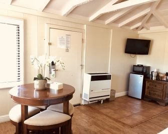 Carmel Resort Inn - Carmel-by-the-Sea - Comedor