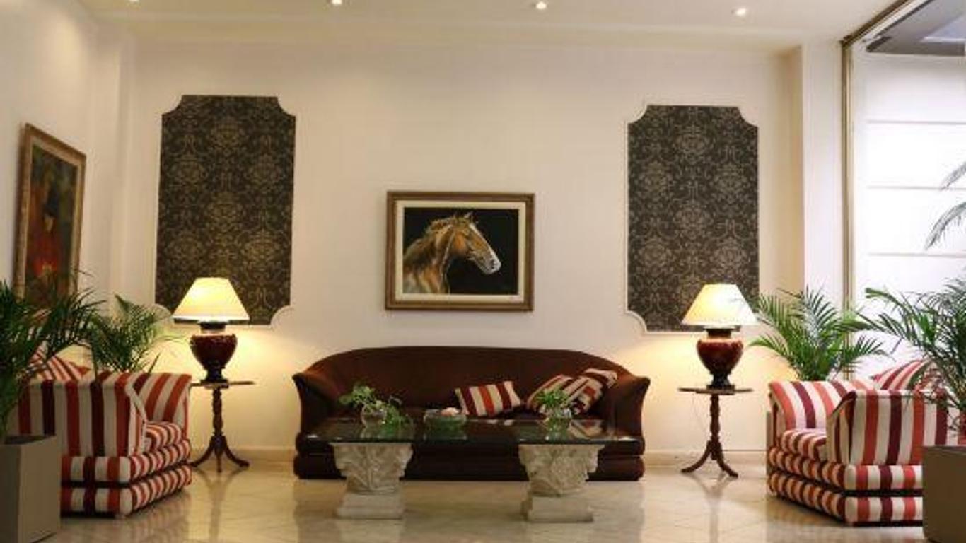 Centuria Hotel Buenos Aires