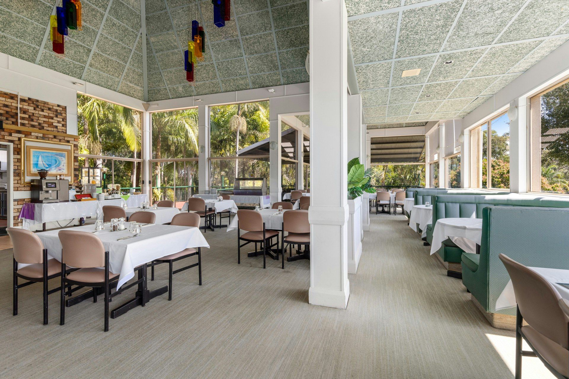 كوفس هاربور سانكتشيويري ريزورت