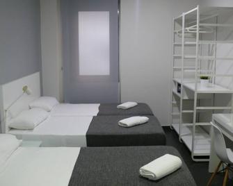 Hostal Cama Del Mar - Valencia - Bedroom