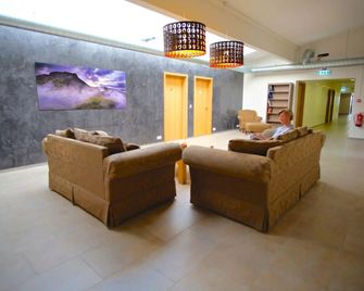 Blue Viking Studios - Keflavik - Hall