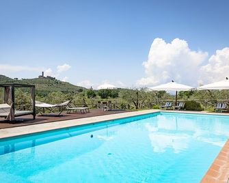 Agriturismo Lapievuccia - קורטונה - בריכה