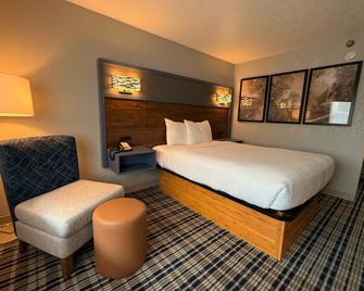 AmericInn by Wyndham Worthington - Worthington - Bedroom