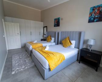 124 Platinum Peak ,Victoria Falls - Victoria Falls - Bedroom