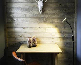 8 Seasons - Varangerbotn - Bedroom