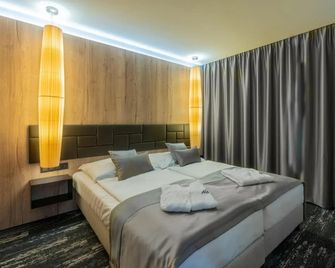 Hotel Hills - Tatranska Lomnica - Schlafzimmer