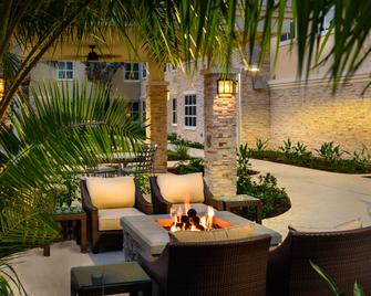 Staybridge Suites Vero Beach - Vero Beach - Patio