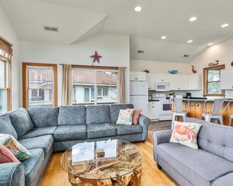1559 - Sound Retreat by Resort Realty - Corolla - Living room