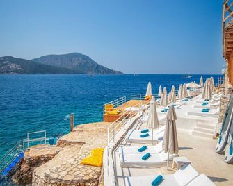 Kalkan Saray Suites Hotel - Kalkan