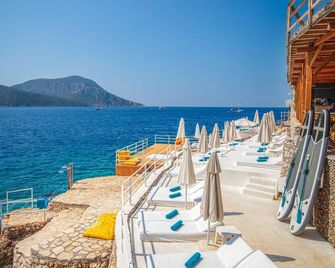 Kalkan Saray Suites Hotel - Kalkan