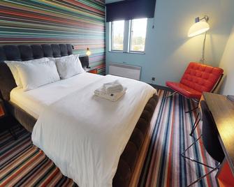 Village Hotel Birmingham Dudley - Dudley - Slaapkamer