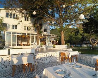 Sadef Akkonak - Amasra - Patio