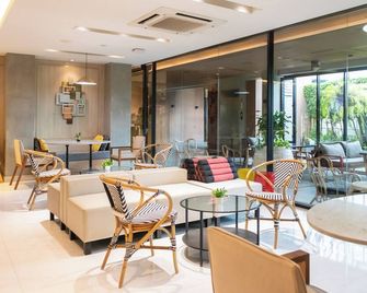 Koon Hotel Sukhumvit - Mueang Samut Prakan - Restaurante