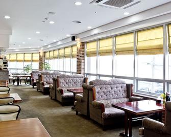 Geoje Ocean Hotel - Geoje - Lounge
