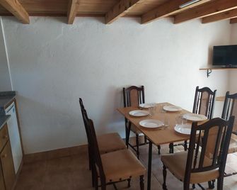 Casa 'O Campo' - Sober - Comedor