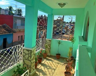 Hostal Marlene y el Moro - Trinidad - Patio