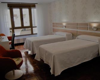 Hostal San Fernando - Santander