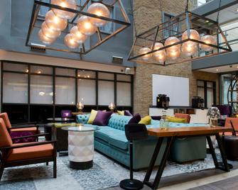 Premier Inn London Kings Cross Hotel - Londres - Lounge
