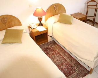 Sunshine Hotel - אסמרה