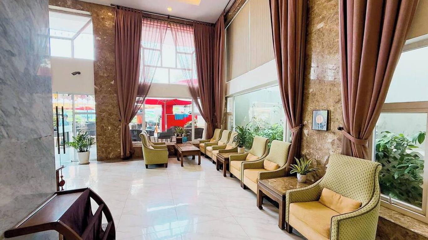 فينيكس هوتل فونج تاو