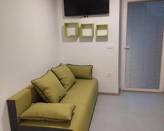 Studio Rene 3 - Izola - Stue