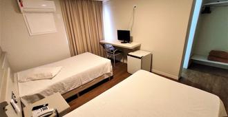 Granville Hotel - Curitiba - Schlafzimmer