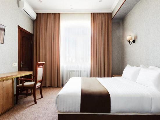 Western Suites Hotel