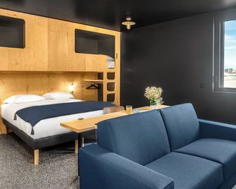 Eklo Nantes Centre Ile de Nantes - Nantes - Schlafzimmer