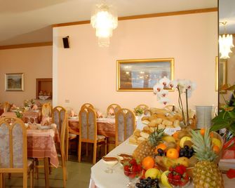 Hotel Sass Maor - Transacqua - Restaurante