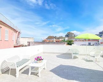 Euploia Apartment. A Natural and Relaxing Retreat! - Lacco Ameno - Balkon