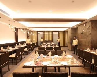 Khanna Fiesta - Vellore - Restaurant