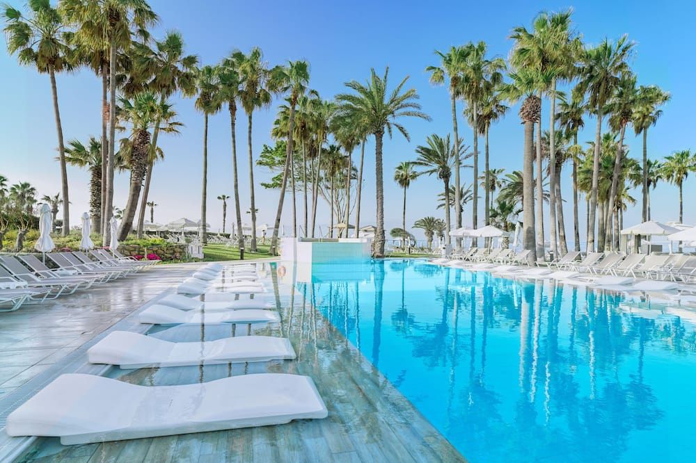 Leonardo Plaza Cypria Maris Beach Hotel & Spa - Pafos - Basen