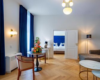 Theaterhotel & Suites Wien - Viena - Sala de estar