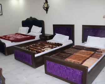 Sunrise Hotel - Kalam - Bedroom