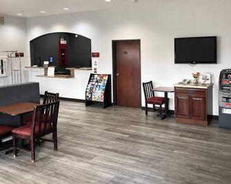 Suburban Studios Clute - Lake Jackson - Clute - Ingresso