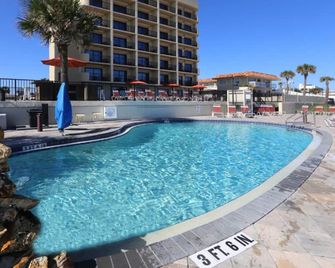Ocean View Two Bedroom, Luxury Condo, Ormond Beach, Fl (3211340) - Ormond Beach - Pool